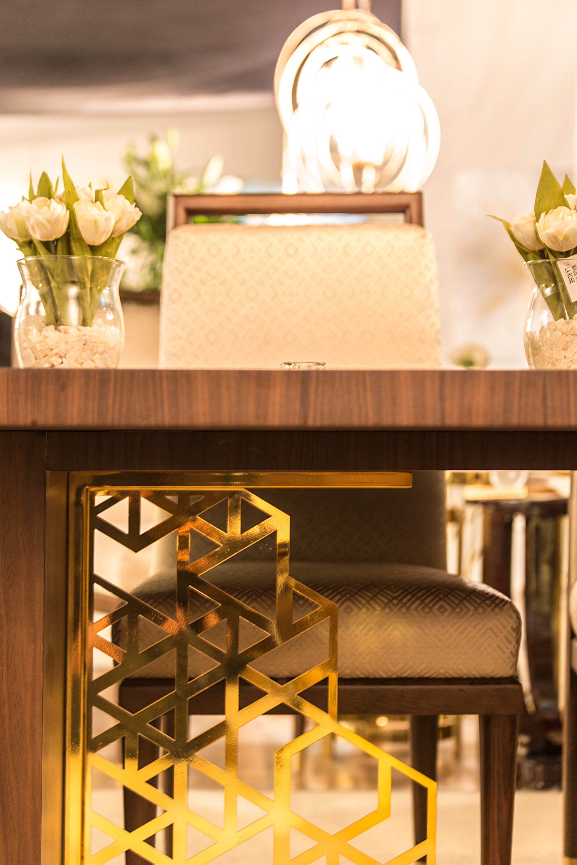 Marquise Dining Table