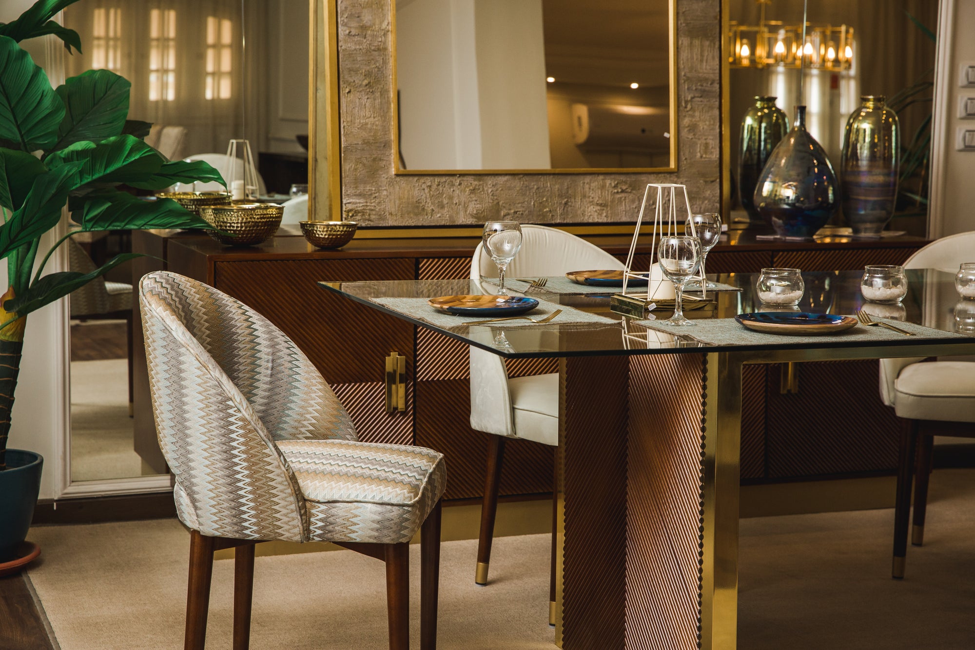 Obelisk Dining Table