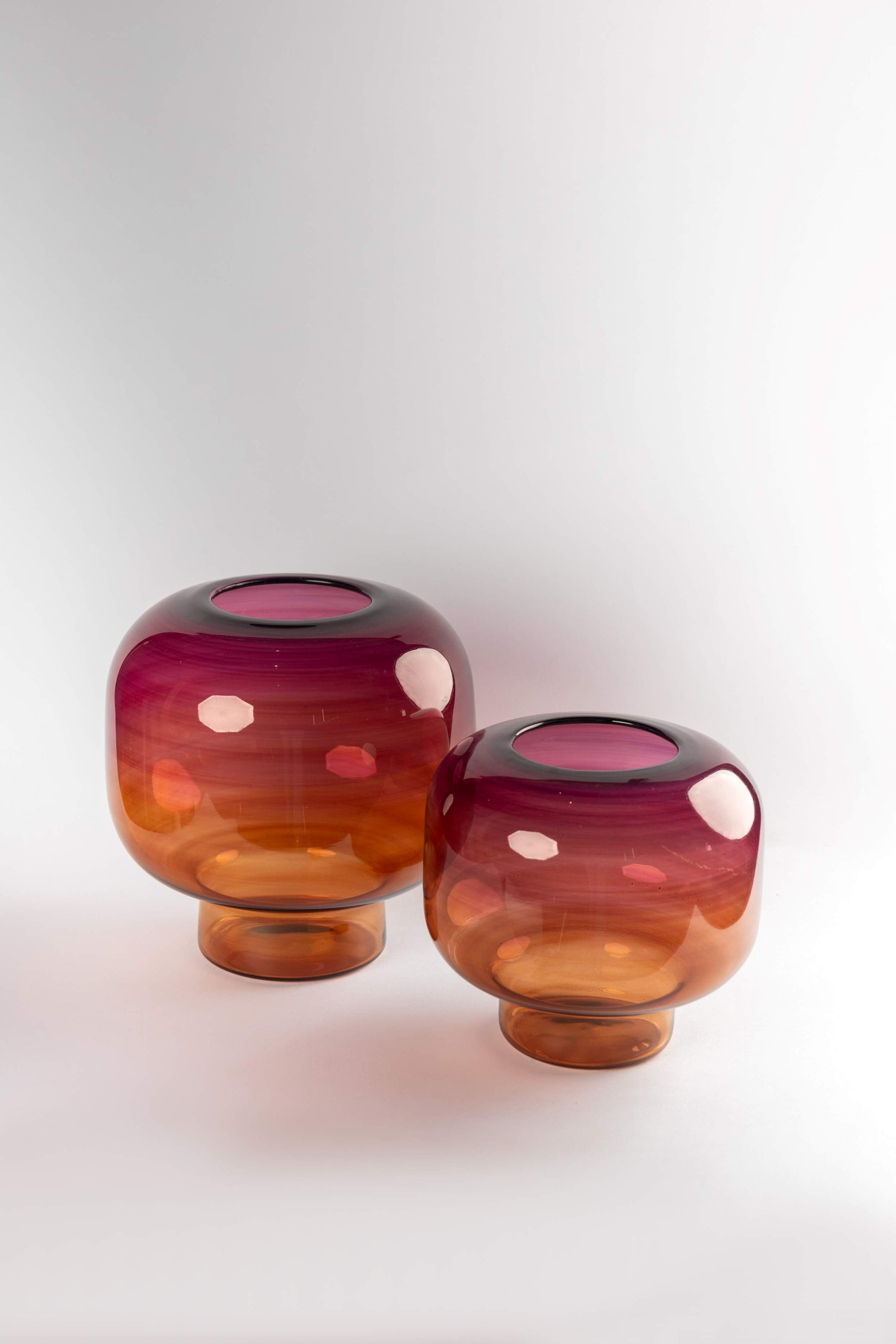 Set of 2 Vases