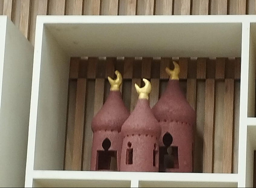 Pottery lantern set of 3