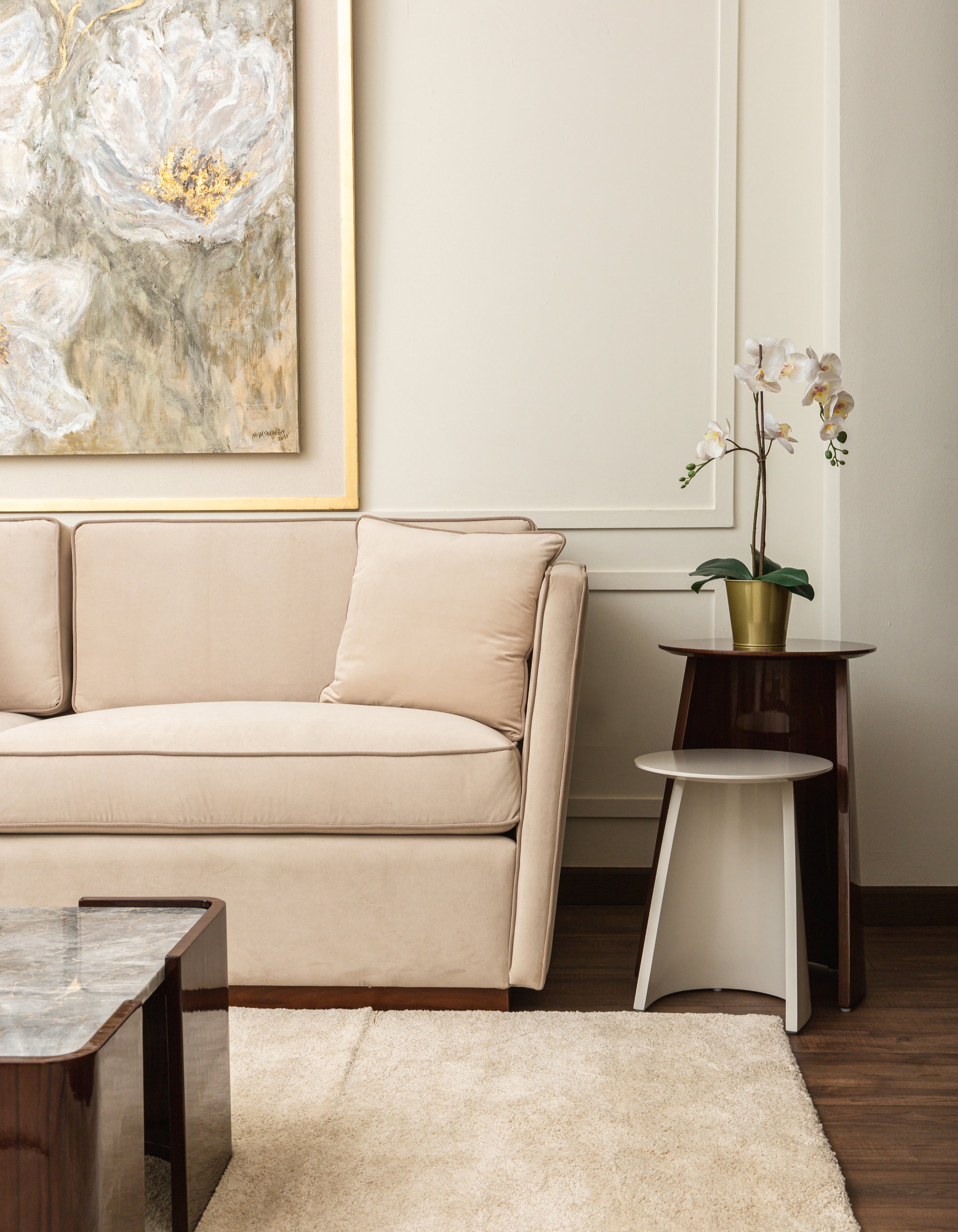 Spanish Salon (2 Seats)