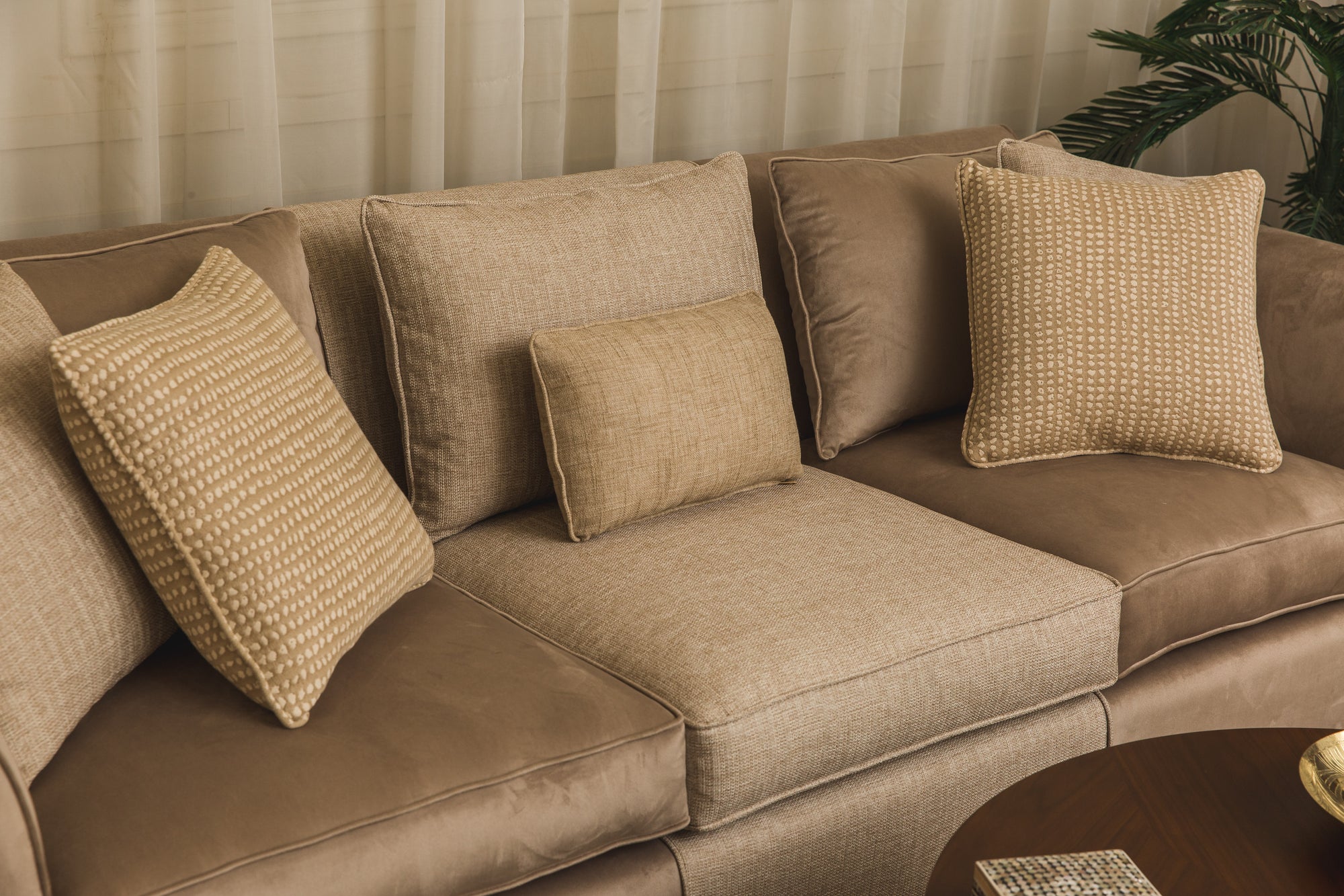 Eclectic Salon (2 Seats)