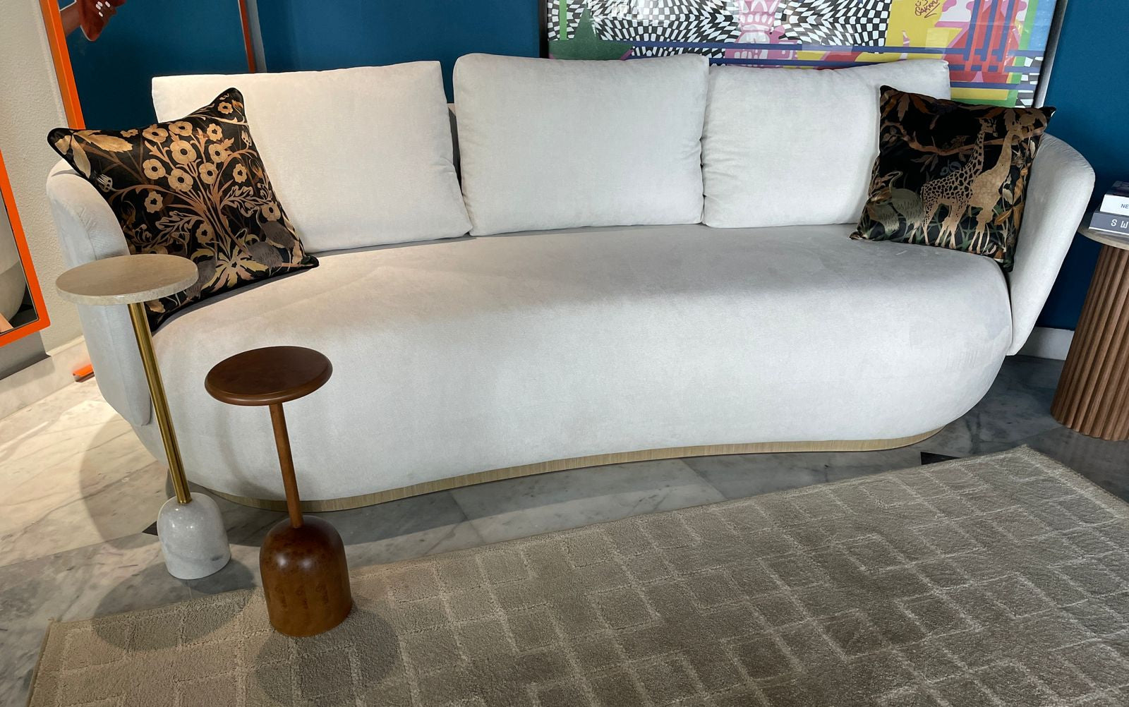 Curve Sofa Living