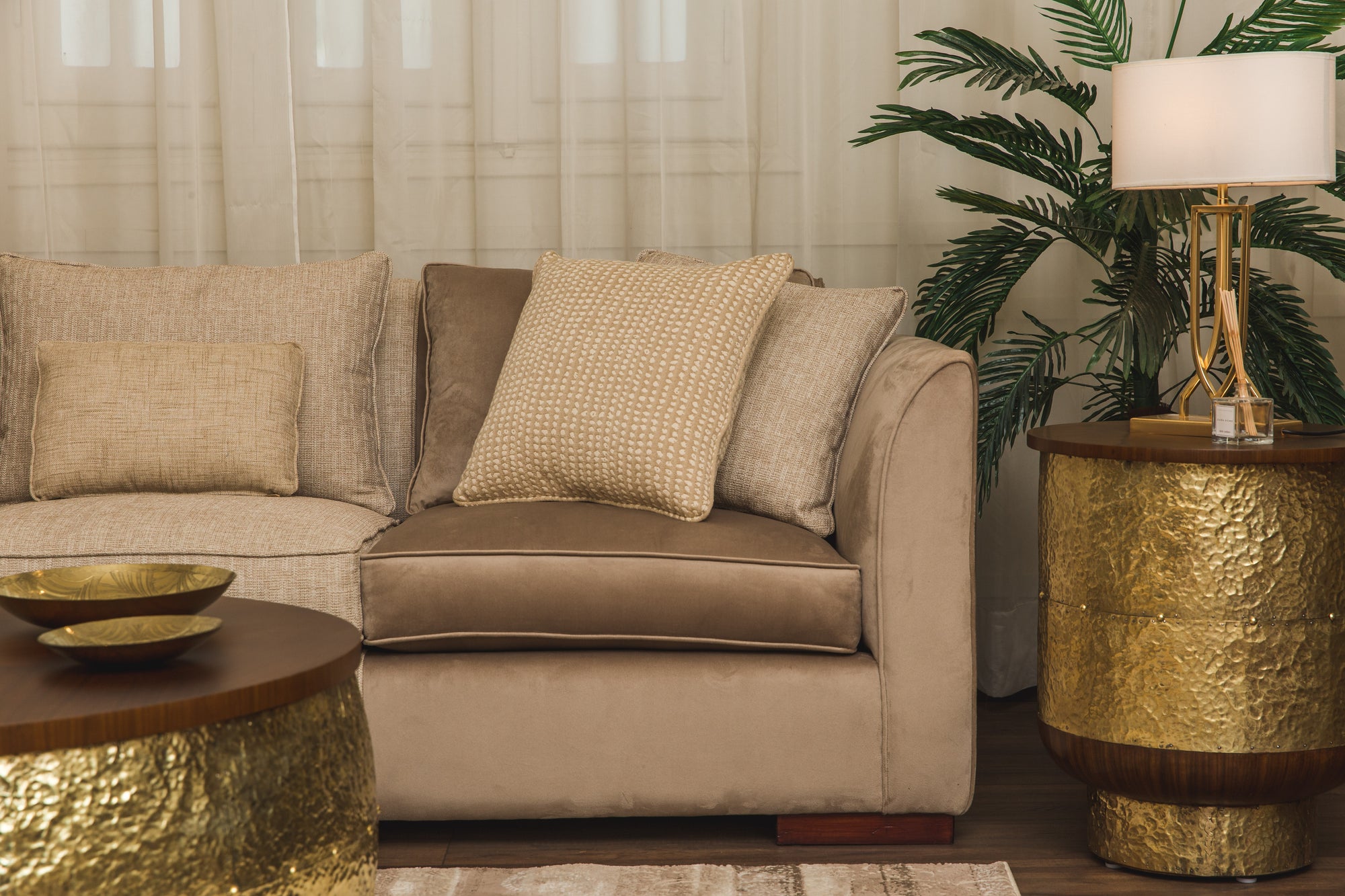 Eclectic Salon (2 Seats)