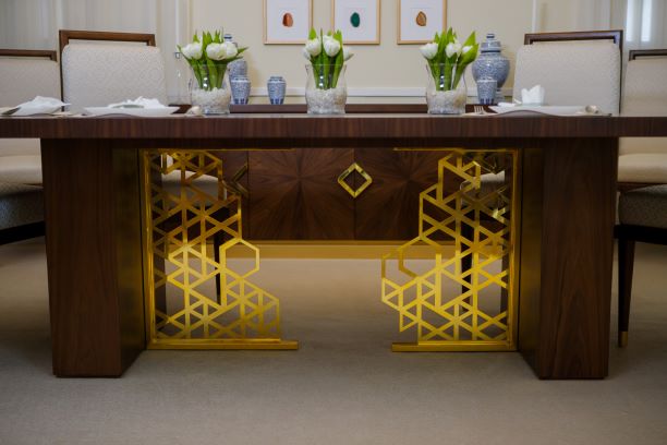 Marquise Dining Table